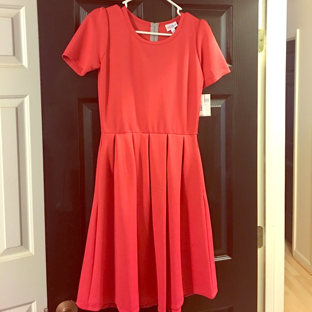 Lularoe Amelia